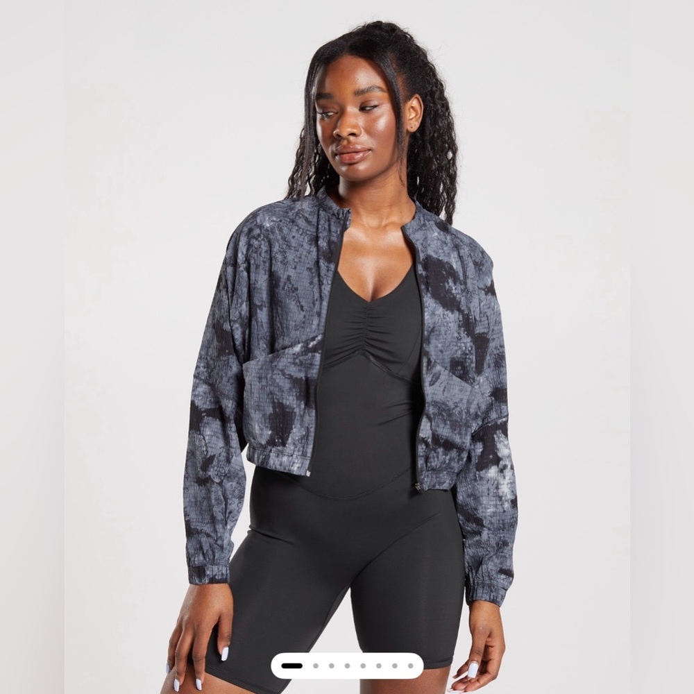 Gymshark Elevate Woven Jacket